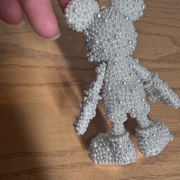 BAUBLEBAR Disney Mickey Mouse Stimulated Pearl Bag Charm NWT - Picture 6 of 10